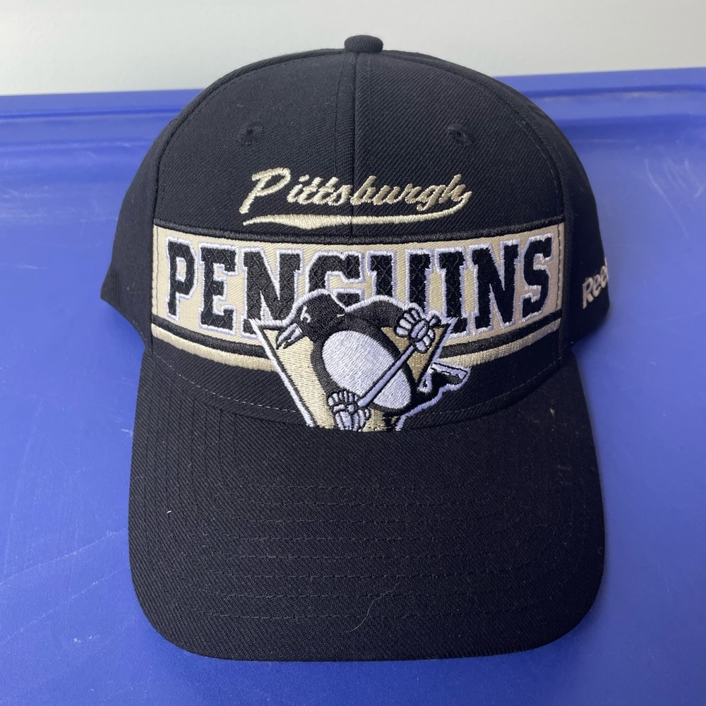 Pittsburgh Penguins Reebok Hat (NEW & ADJUSTABLE)